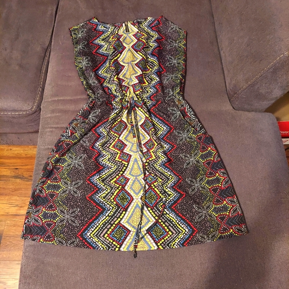Size 4 beautiful dress